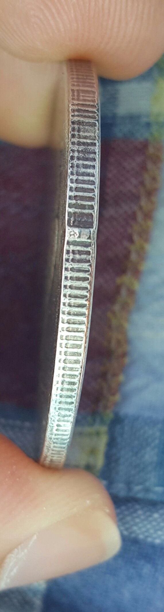1923-Peace-Dollar-Is-It-Gradable?