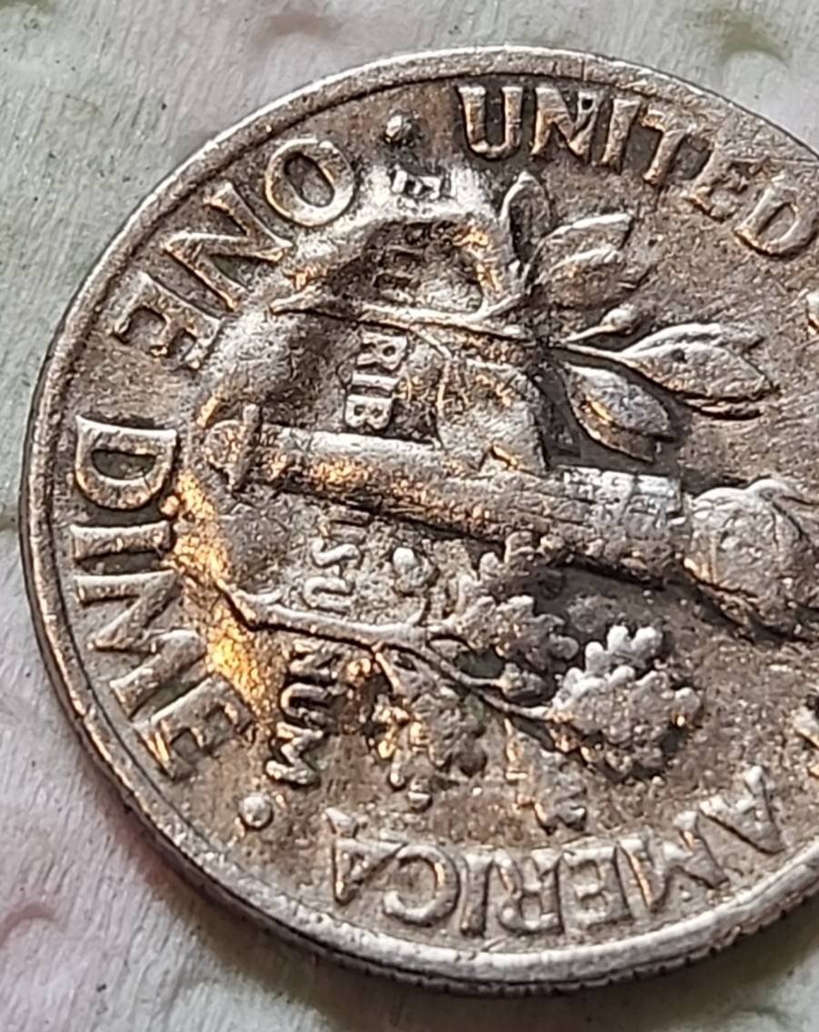 1988-P-Roosevelt-Dime.-Something-Underneath-The-Clad-Layer?