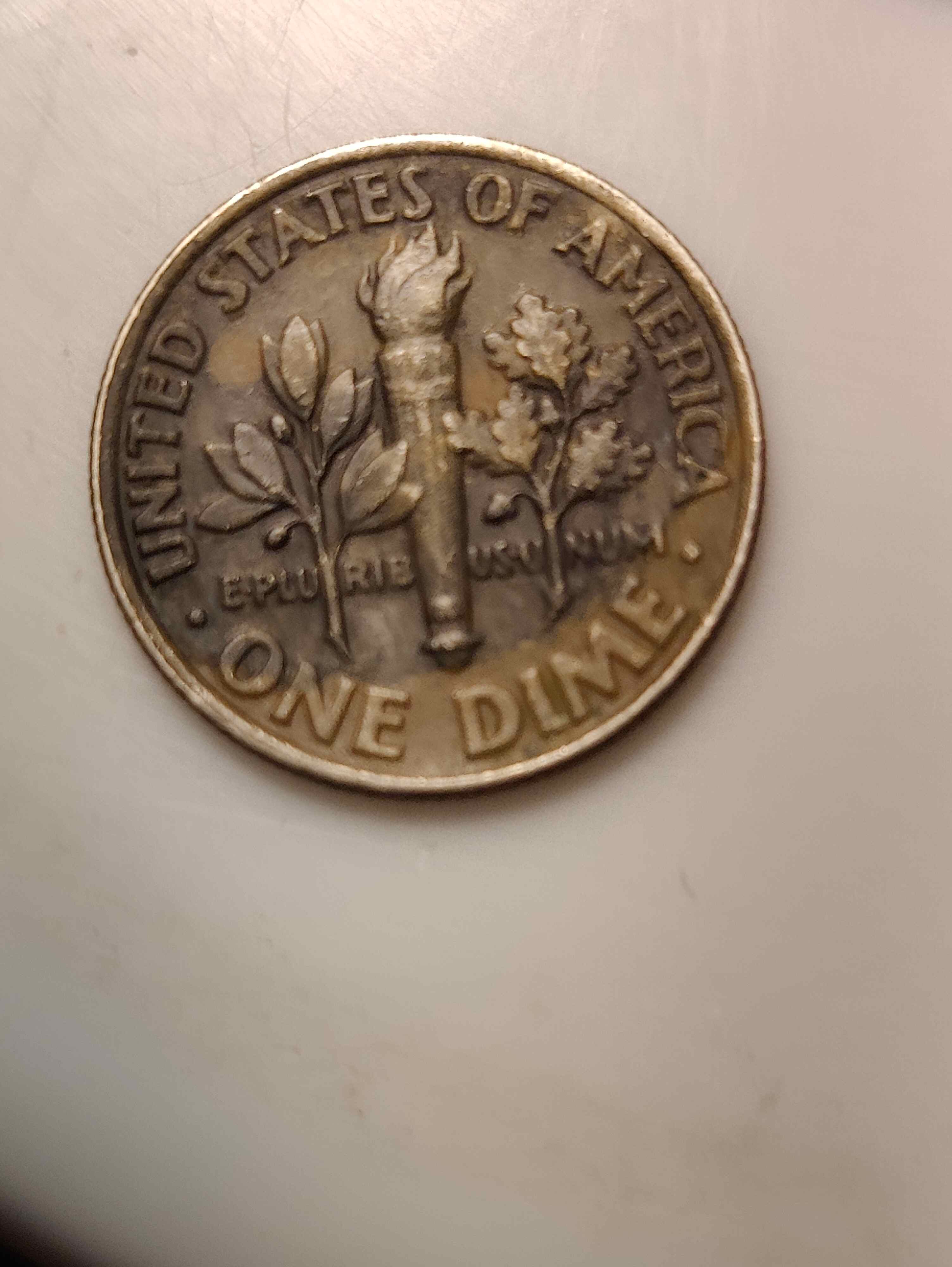 1988-P-Dime-Error-Or-Damage-Unsure-Which-One-It-Is.