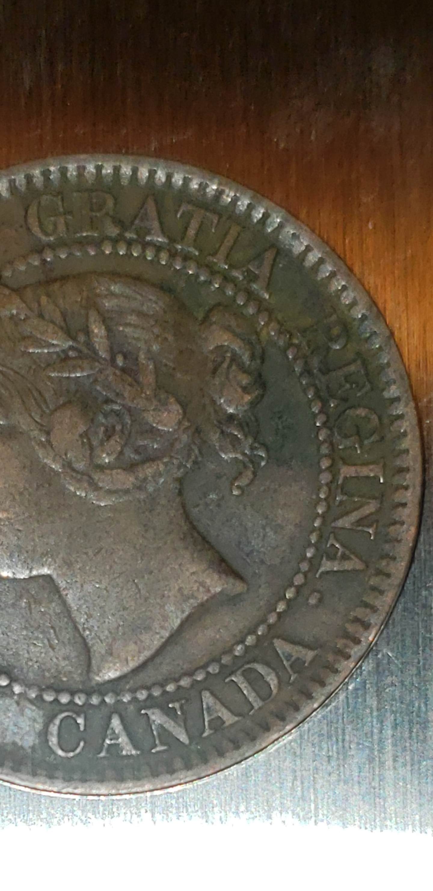 1859-Canadian-Large-Cent-,-Errors-?-4.30g