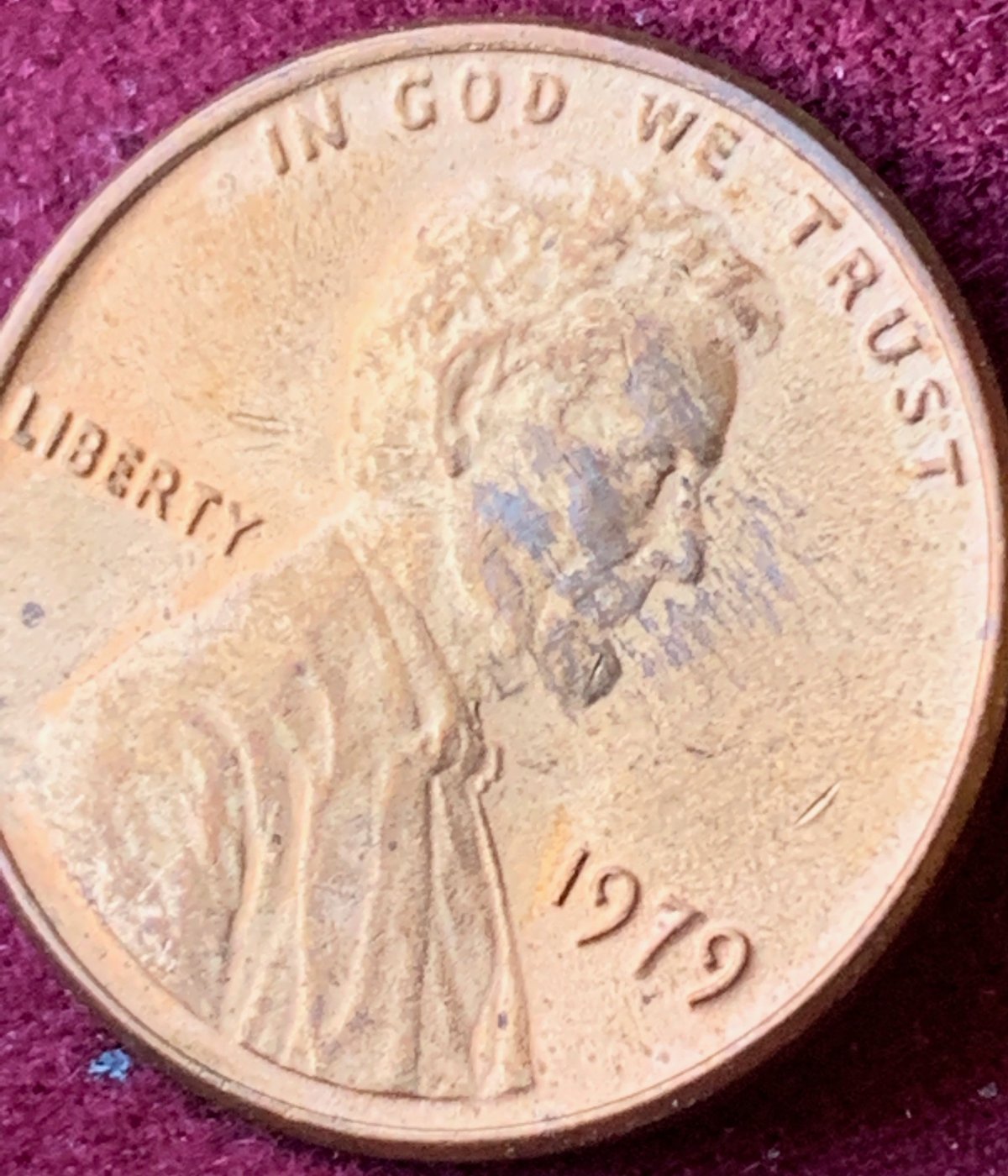 1979-Lincoln-Cent,-Looks-Almost-New.-How-Does-Damage-Affect-Grading?