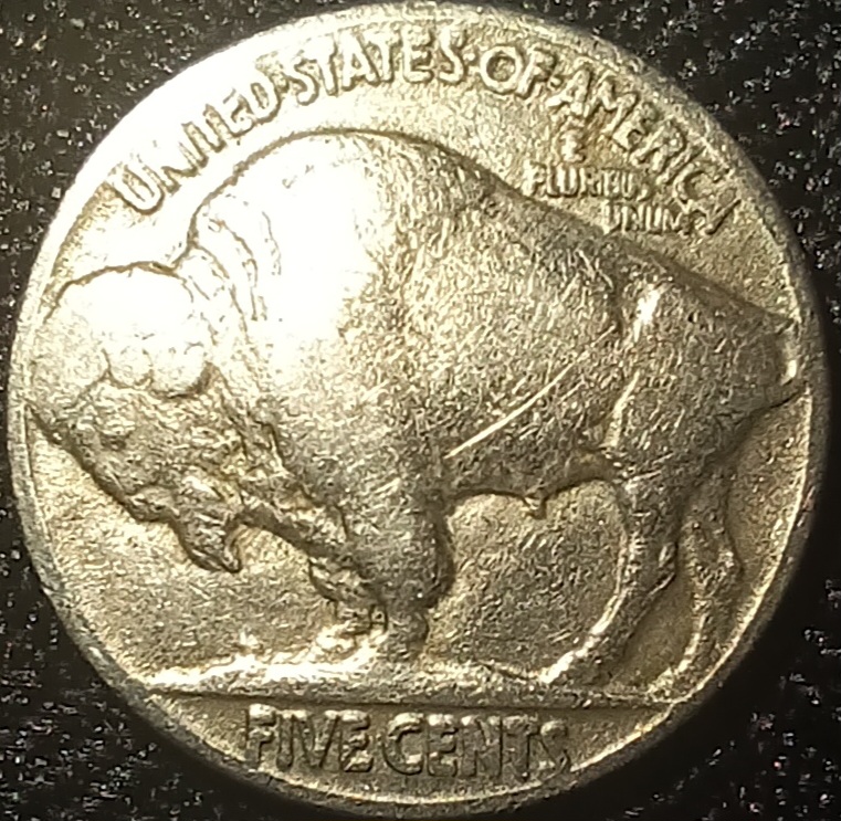 Newbie---1934-Buffalo-Nickel-Possibly-D-Minted-And-A-1935-Buffalo-Nickel-Double-Die?