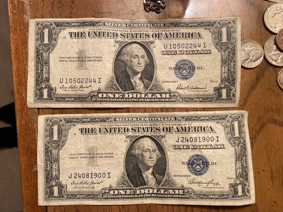 Any-Thoughts-On-These-Silver-Certificates-I-Found-Recently?