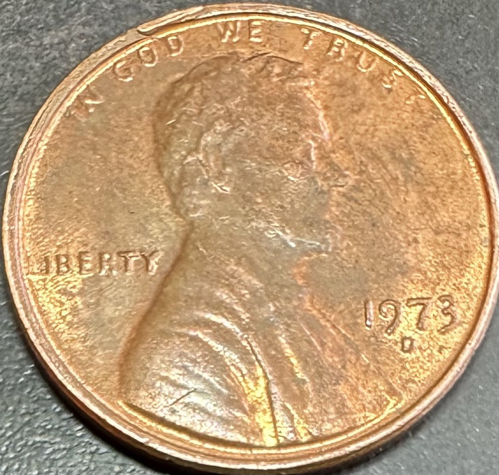 1973-D-Lincoln-Memorial-Cent-Obverse-Cud?