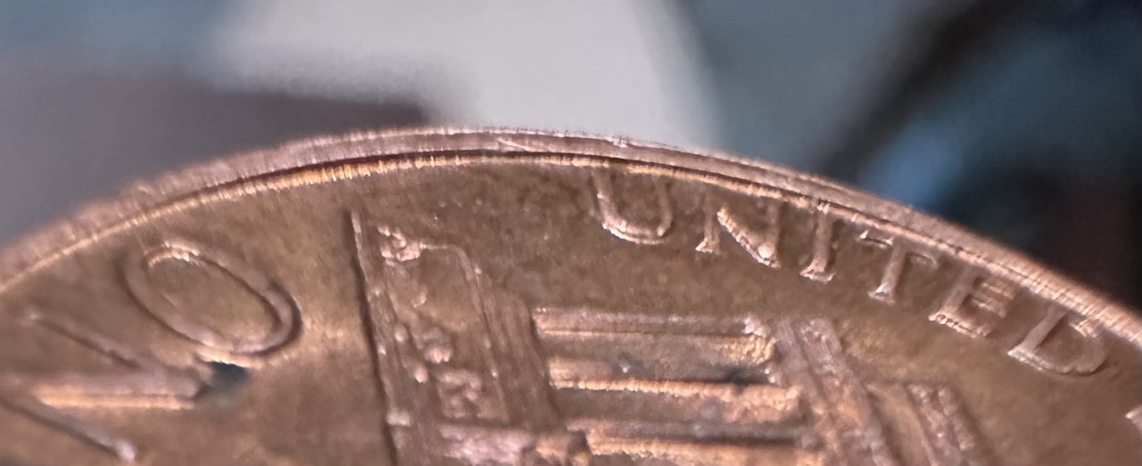 1973-D-Lincoln-Memorial-Cent-Obverse-Cud?