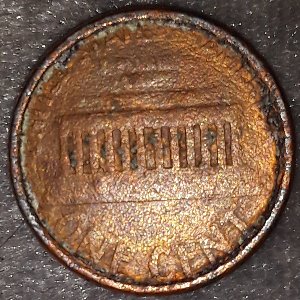 Let's-Play,-'Name-That-Error-Coin;-Here-Is-A-1995-D?-Penny-Or-Is-It-PMD?