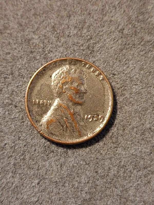 Is-This-1939-Lincoln-Penny-Partially-Steel-Or-What-Might-Be-Wrong-With-It?
