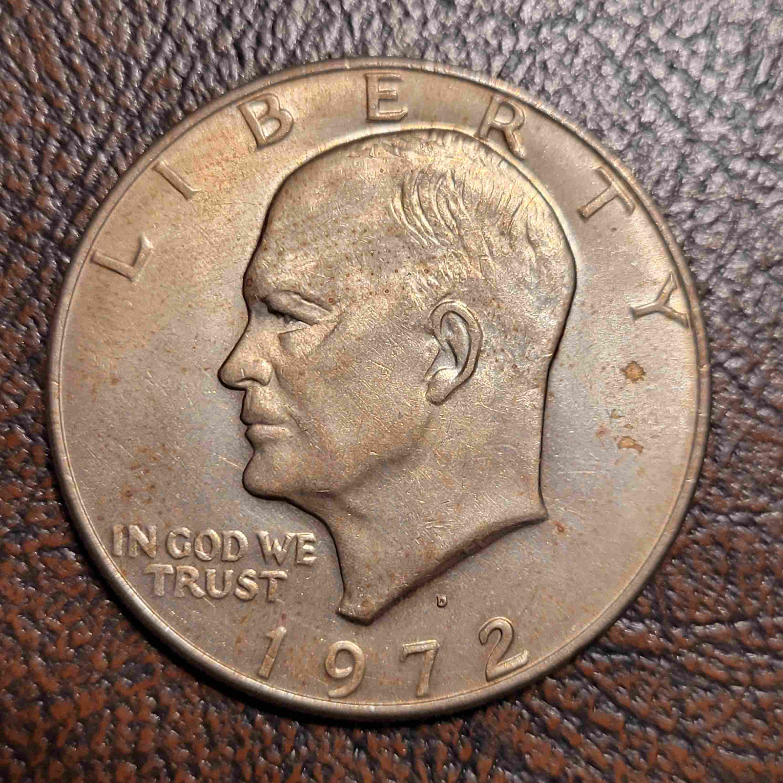1972-D-Eisenhower-Dollar-Upside-Down-U