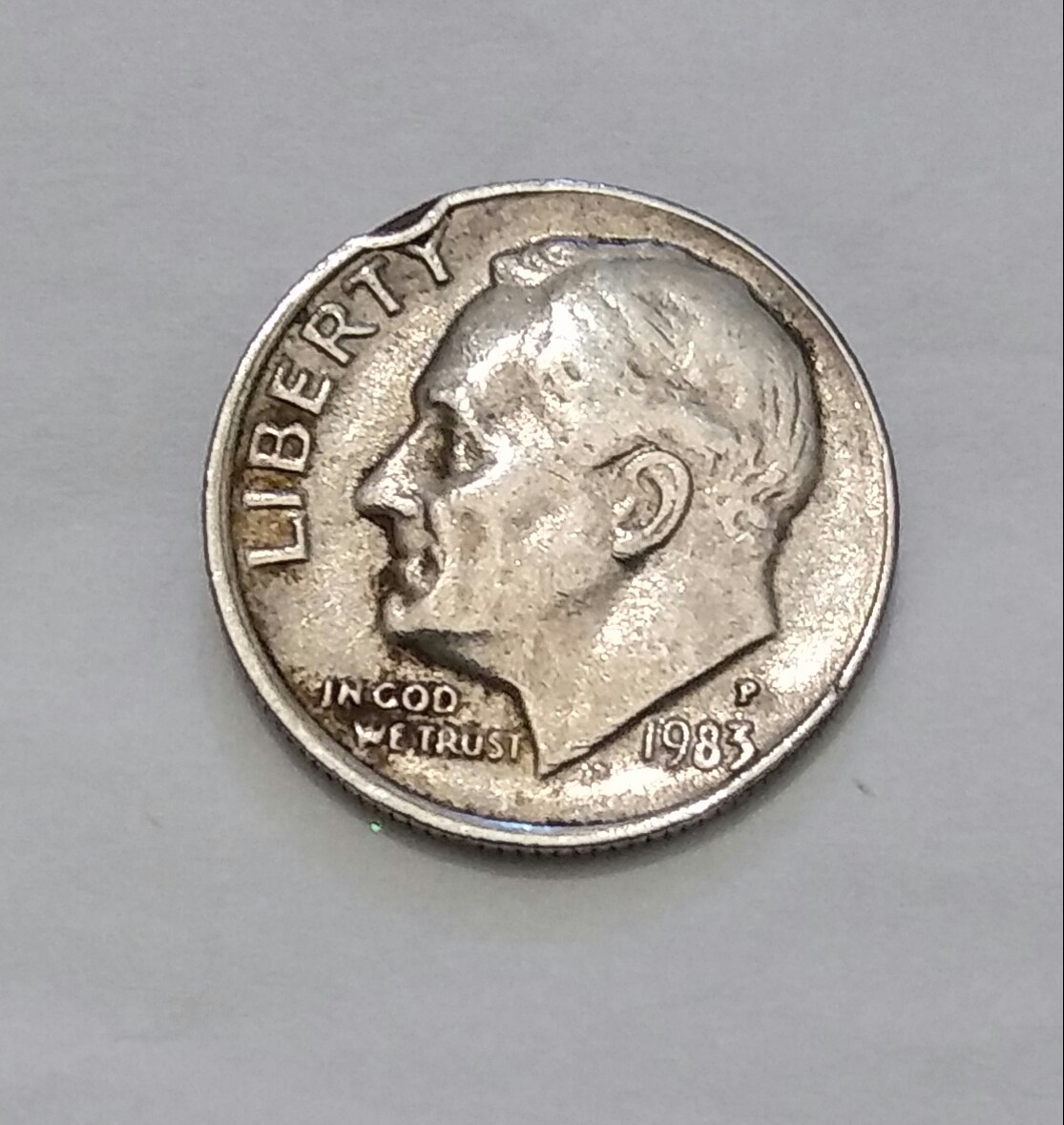 Need-Help-With-1983-P-Roosevelt-Dime-With-Dent-And-Crack-On-Rim