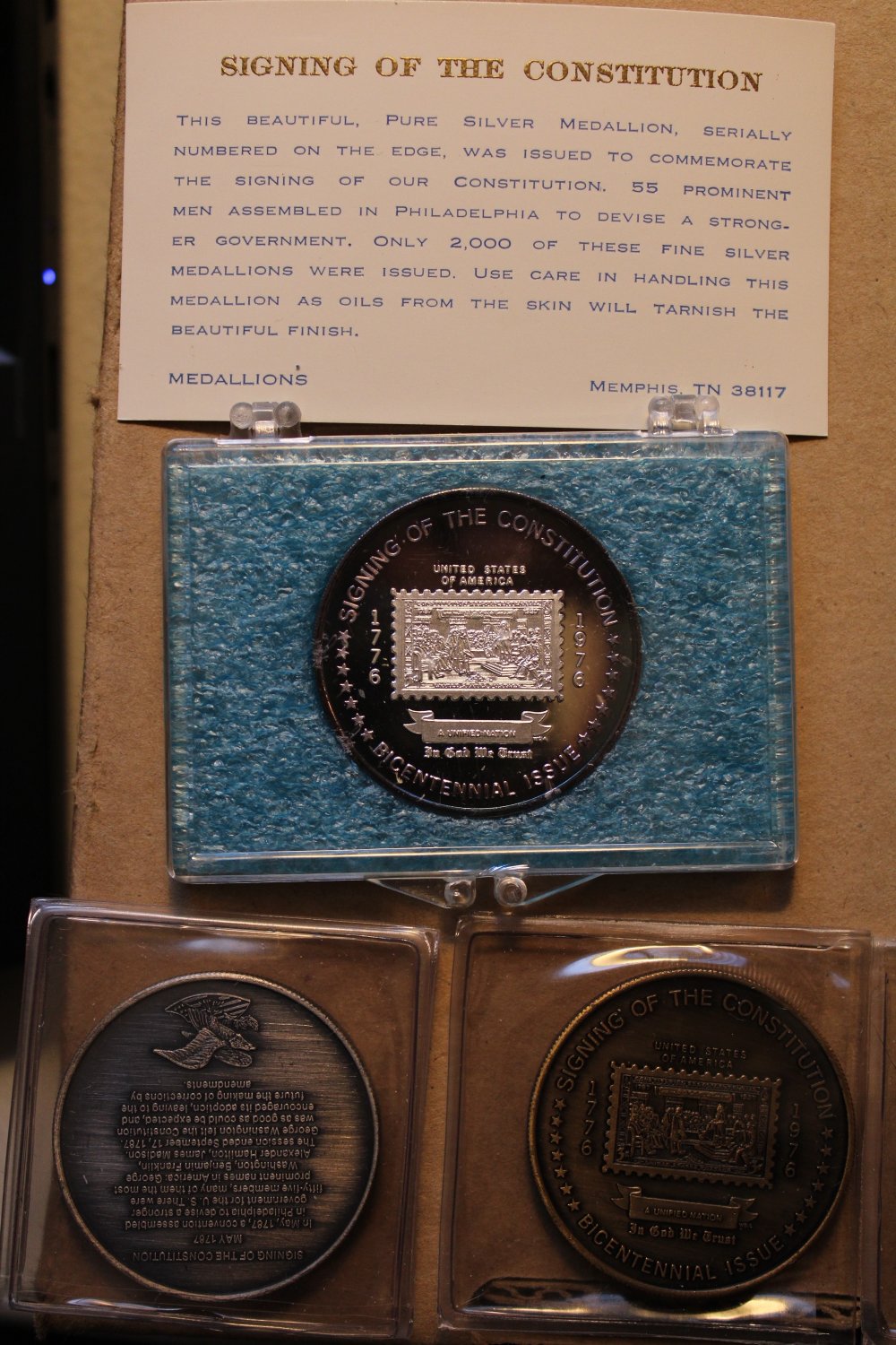 Bicentennial-Issue-Silver,-Bronze,-And-Unknwon.-5--3-Coin-Sets.-What-Do-I-Have?