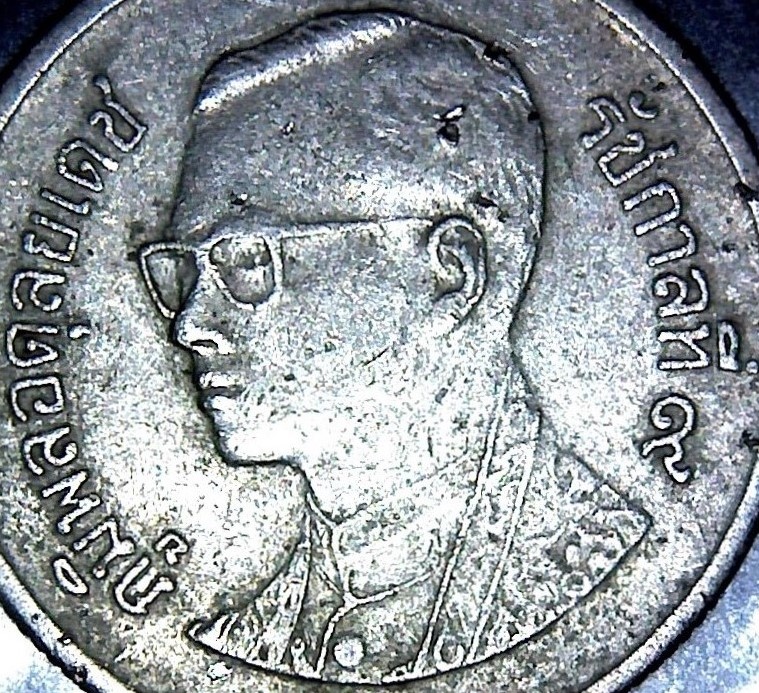 Can-Any-One-Help-Identify-Foreign-Coin-I-Got-In-Change?