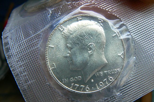 1976-Silver-Kenedy-Half-Error?