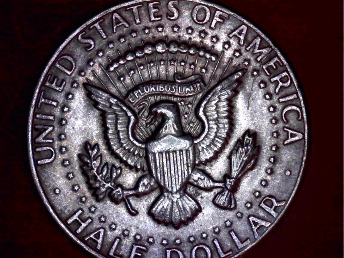 1983-D-Kennedy-Half-Dollar--Die-Crack-Or-Post-Damage