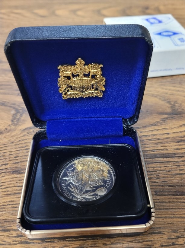Help-With-1970-Manitoba-Centennial-Nickel-Dollar---Case-A-Variety