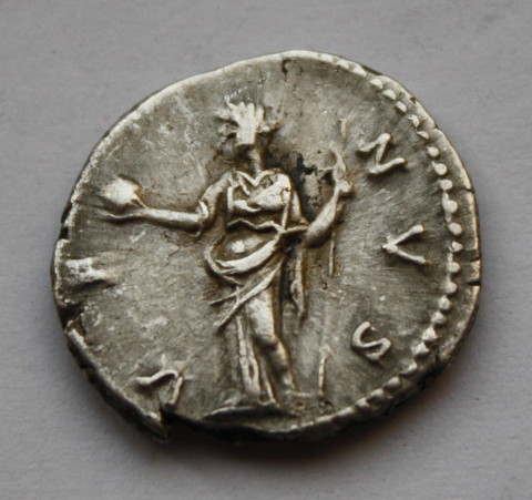 Lucilla-Denarius-Misspelled-Wild-Winds?