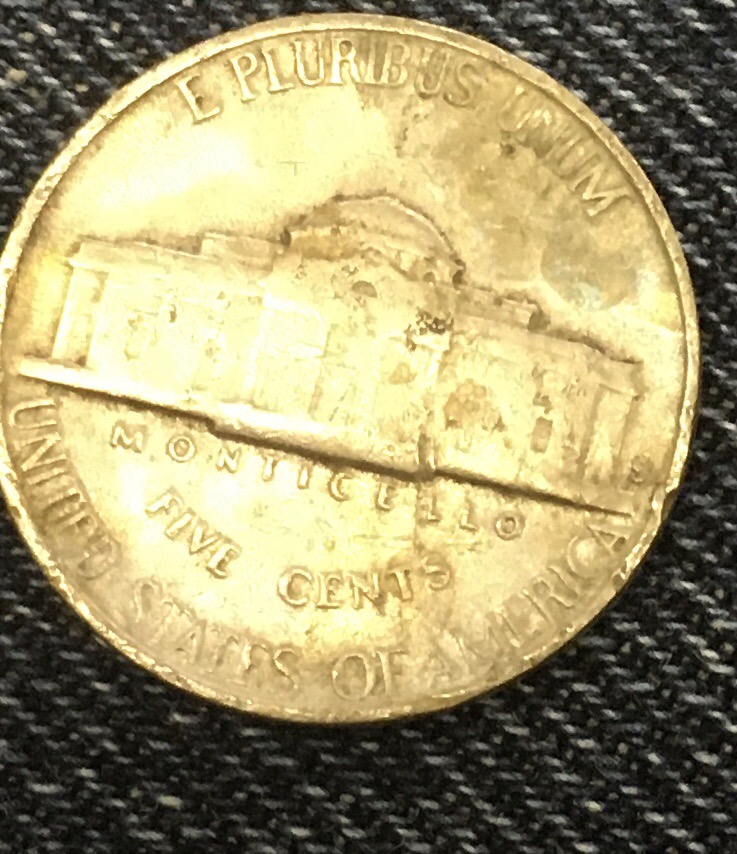 Do-You-A-Pick-Up-Old-Coins-From-Drive-Thru?