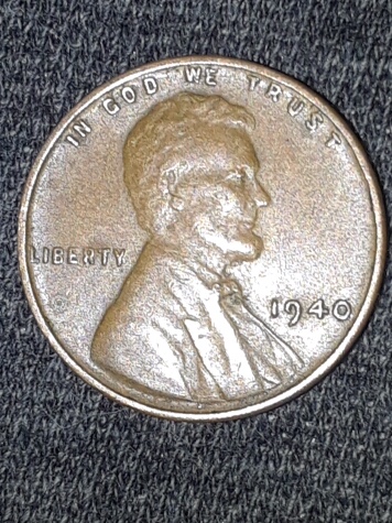 1940-One-Cent-Coin-Few-Error.-Mint-Under-Liberty-?