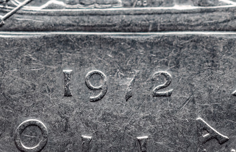 Error-Or-Circulation-Damage?--1972-Voyageur-Dollar