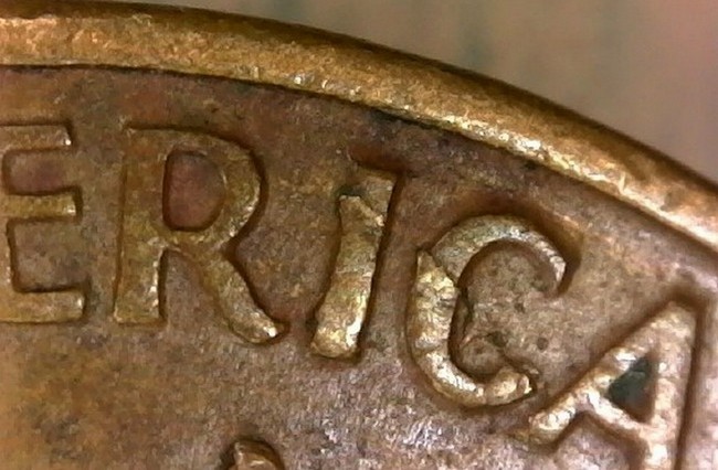 Lamination-Cracks-On-1959-Lincoln-Cent!