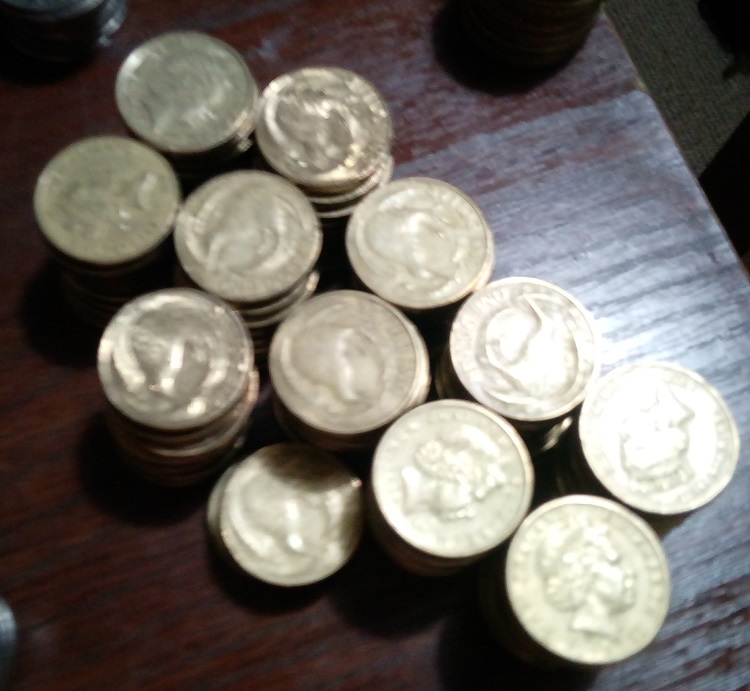 Kiwi-Coin-Noodling,-A-Good-Laugh-And-Analysis