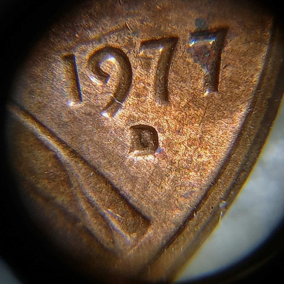1977-D-Penny-RPM?-Or-Contact-Mark.