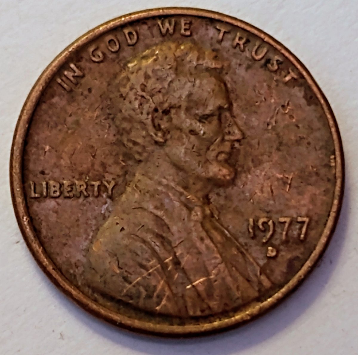 1977-D-LMC-Double-Ear-Or-Contact-Mark?