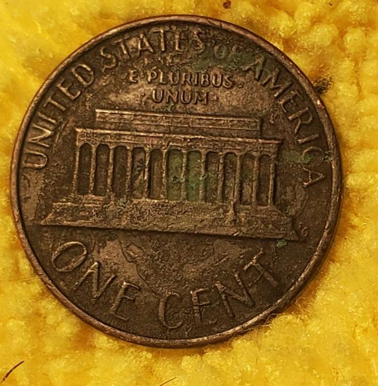 1976-Lincoln-Cent-Delamination-Error-Or-PMD?