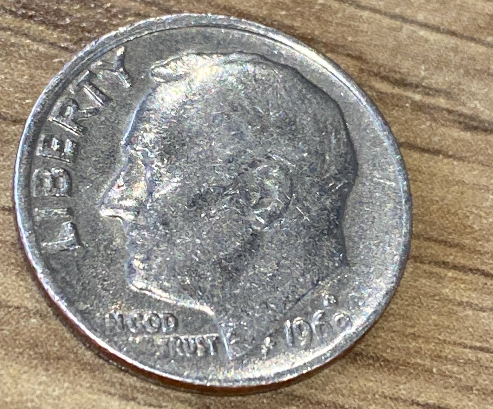 Super-Interesting-One-Of-A-Kind-1969-Or-1960-Error-Dime-D