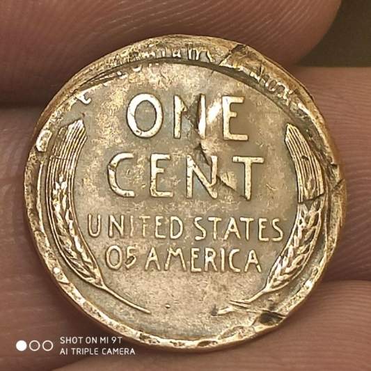 1951-Lincoln-Wheat-Penny-Potentially-With-Multiple-Mint-Errors.