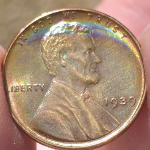 1939-Lincoln-Cent-With-Rainbow-Tone