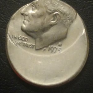 1975-D-Dime-Off-Center-Strike