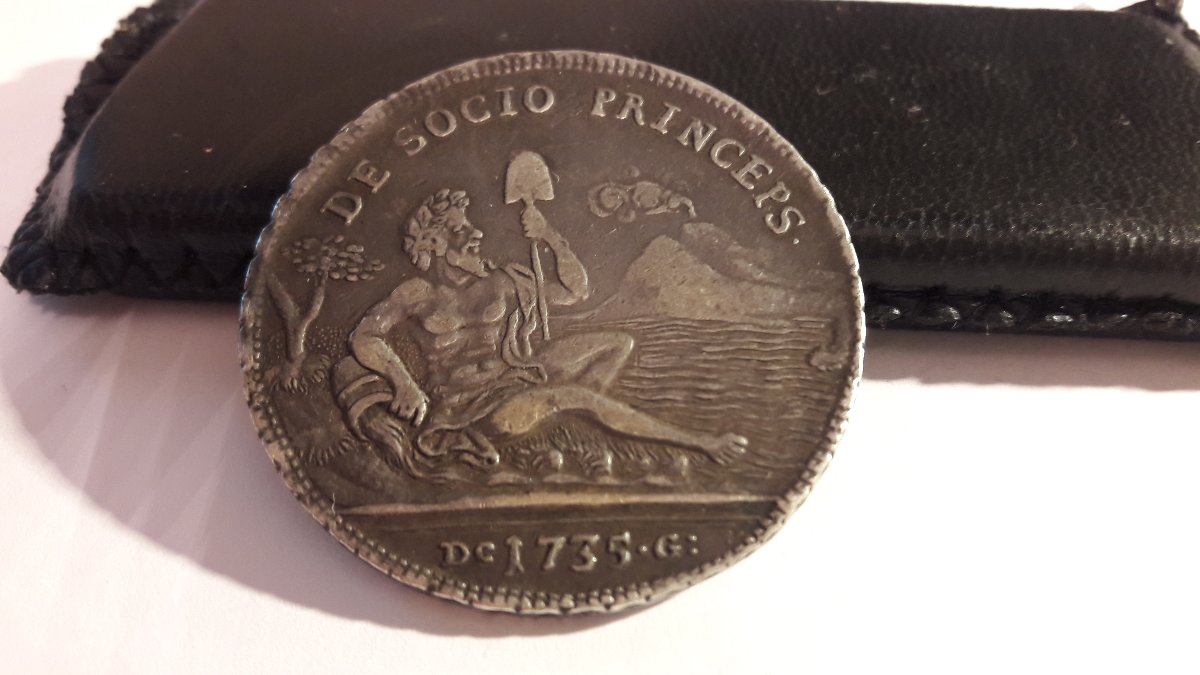 Italia-Naples-120-Grana-Dcg-Grade?
