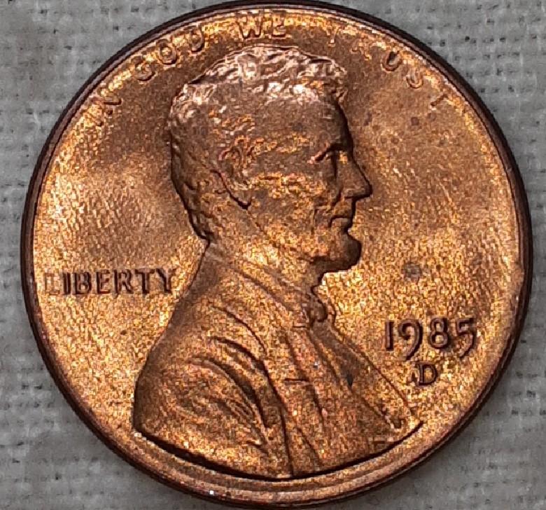 1985-D-Looks-Another-Different-Can-Someone-Explain