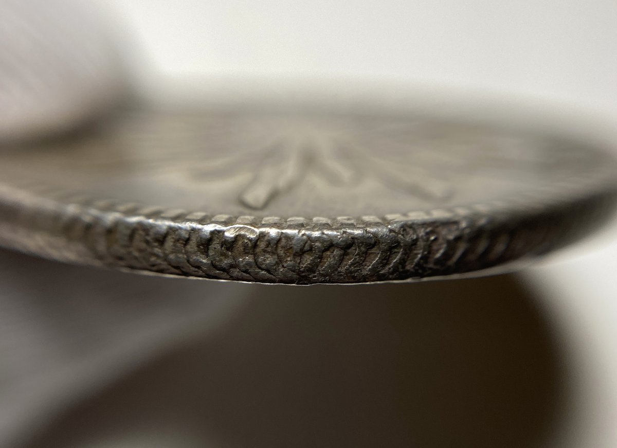 1831-8-Reales-Do-Cap-&-Rays-With-Unusual-Details