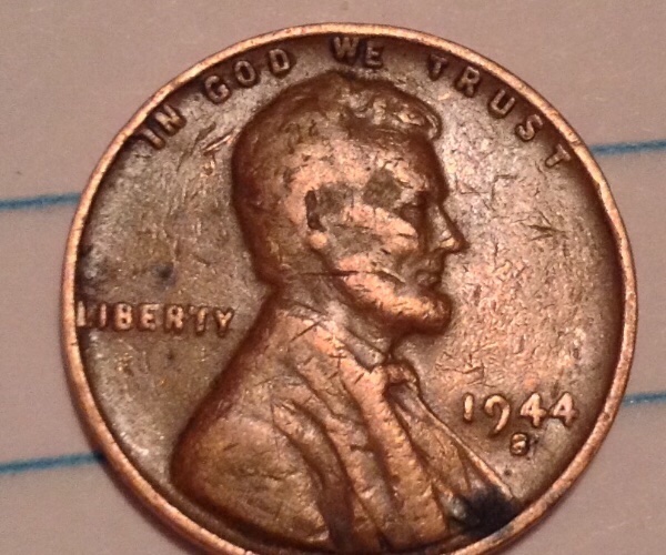 I-Have-A-1944-S-Mint-Wheat-Penny-With-A-Glob-Of-Metal-Over-The-S