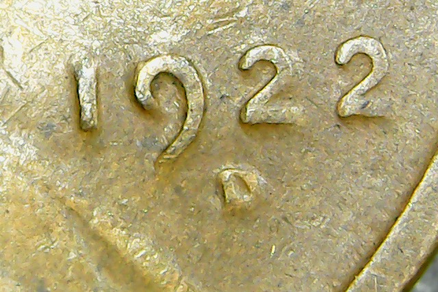 1922-D-LWC-Reverse-Die-Crack