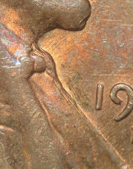 1964-D-Lincoln-Memorial-Cent-Ufo?