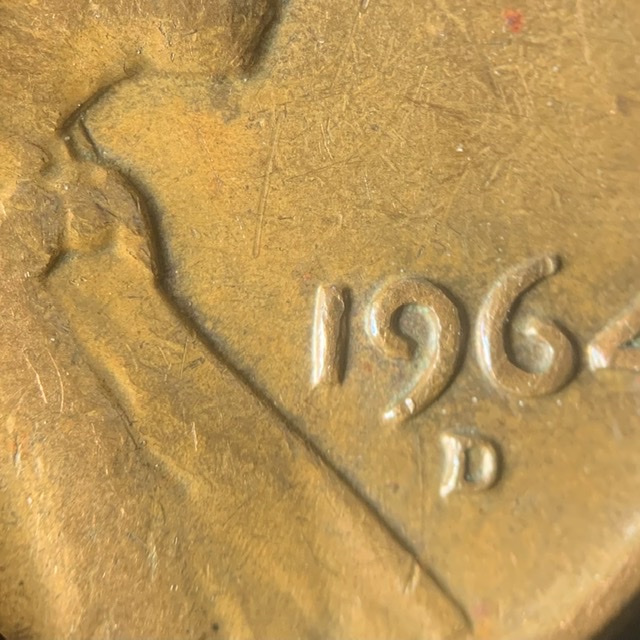 1964-D-Lincoln-Memorial-Cent-Ufo?