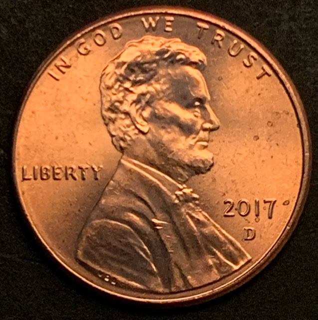 2017-D-Lincoln-Shield-Crack