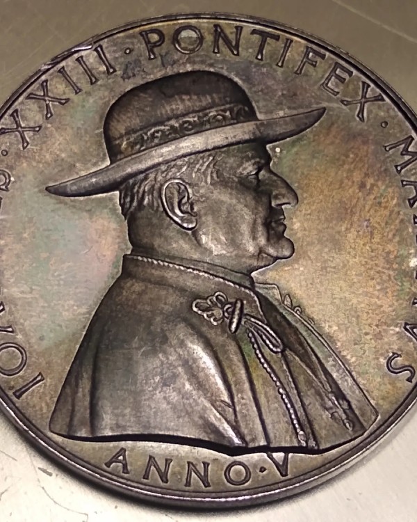 Papal-Annual-Medals.-Comment-And-Question.