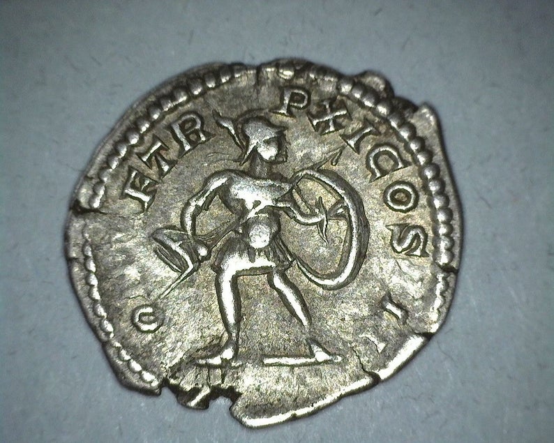 New-To-Coins,-Would-Appreciate-Help-Identifying-This-One!