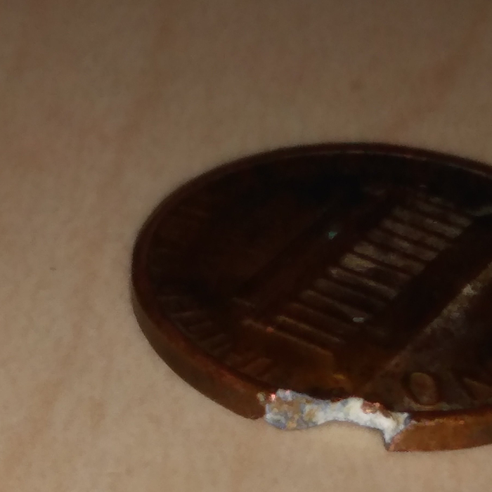 1983-Lincoln-Penny-Clip-Error?