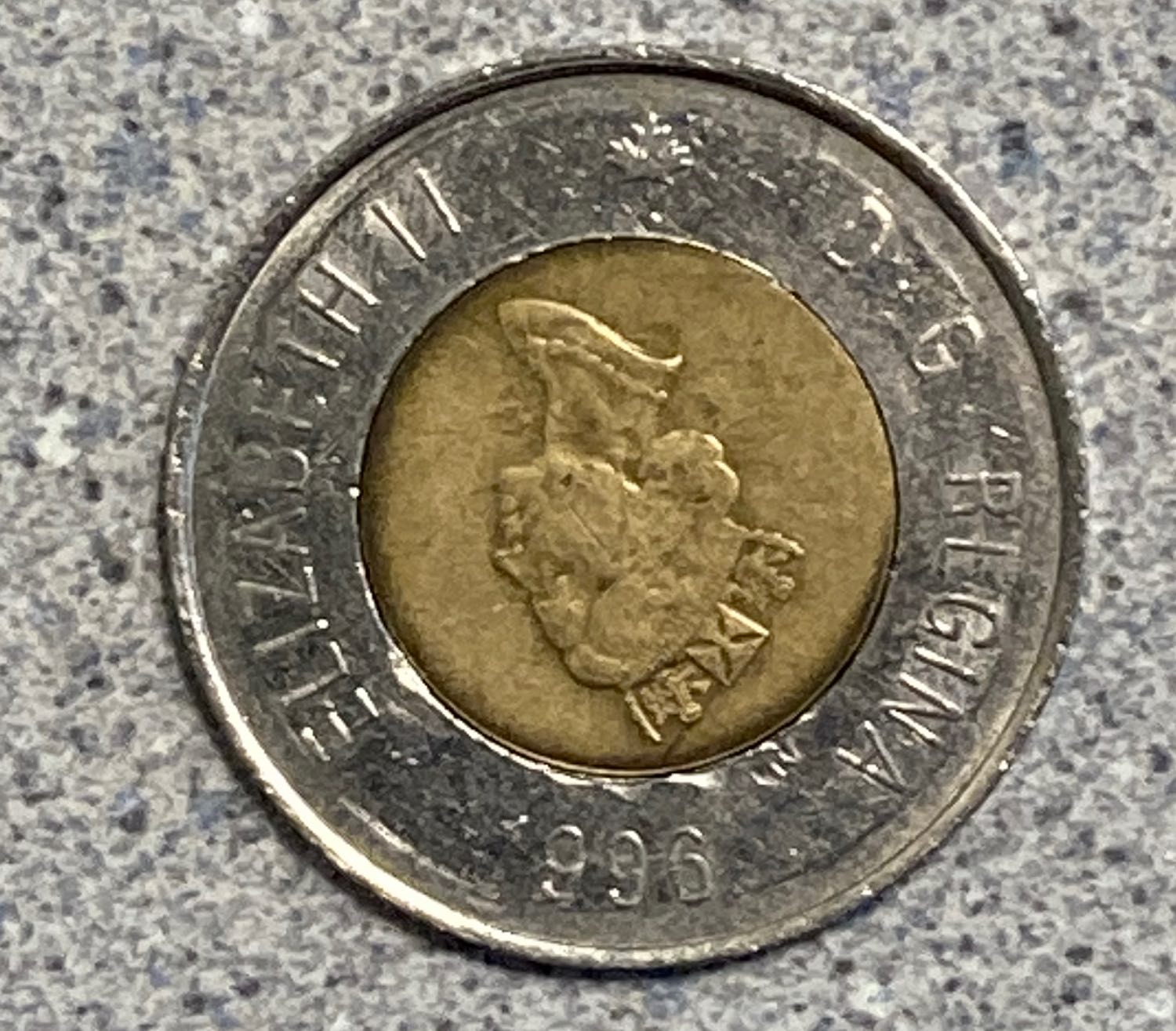 Upside-Down-Queen.--Is-This-Legit?