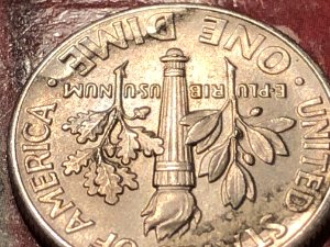 Enclosed-Are-Some-Photographs-Of-A-Newish,-Modern-Roosevelt-Dime.-Help-Pls.