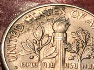 Enclosed-Are-Some-Photographs-Of-A-Newish,-Modern-Roosevelt-Dime.-Help-Pls.