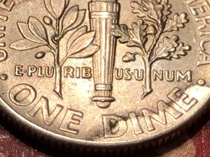 Enclosed-Are-Some-Photographs-Of-A-Newish,-Modern-Roosevelt-Dime.-Help-Pls.