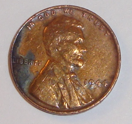 Newbie-Have-A-1944-Lincoln-Cent,-Is-This-Cap-Error?