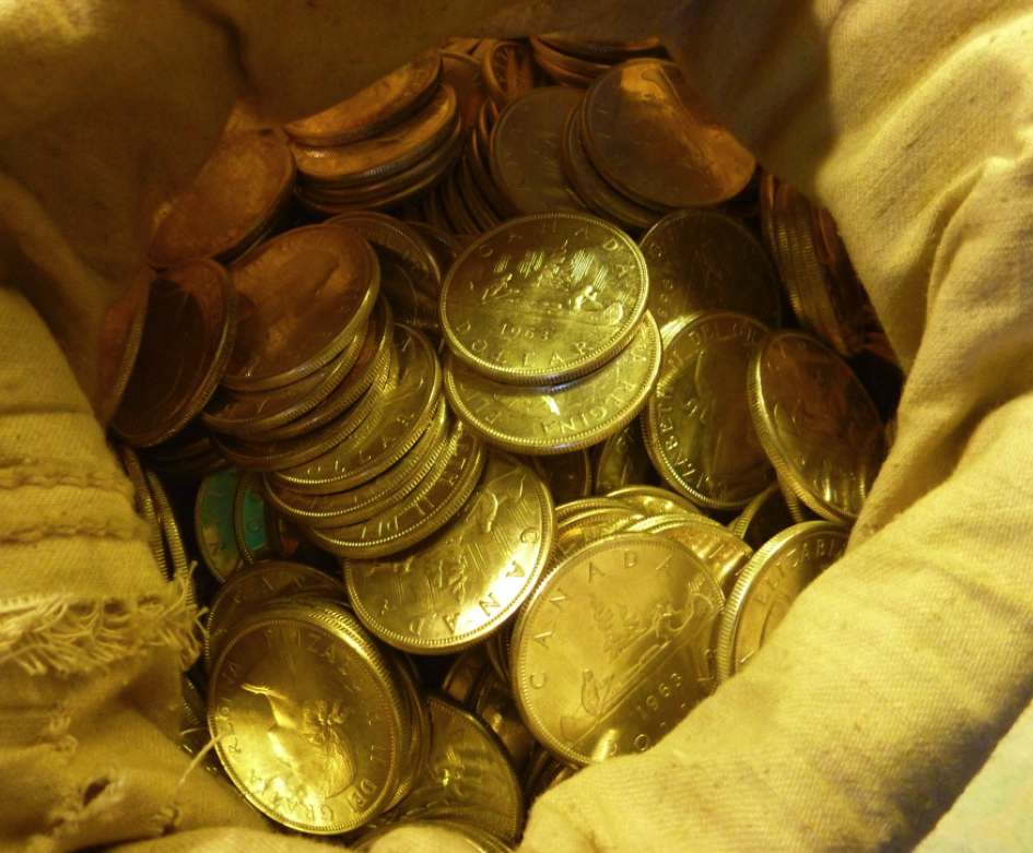 Original-Rolls-Of-Canadian-Silver-Dollars