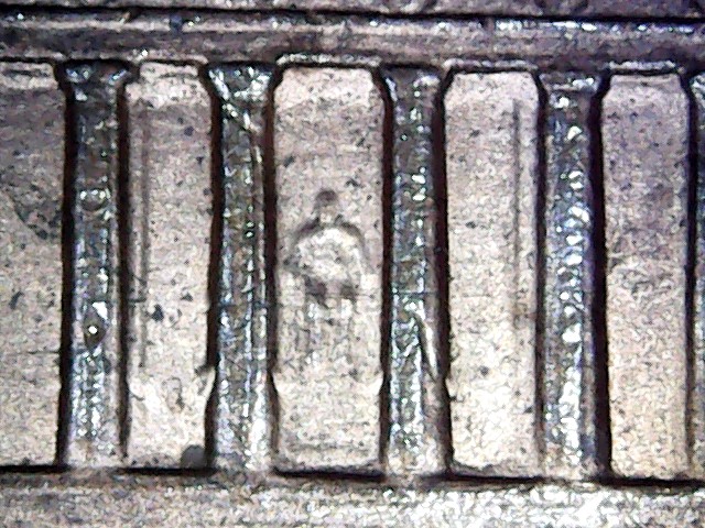 1990-P-DDR-001-LMC-A-Pretty-Unusual-One