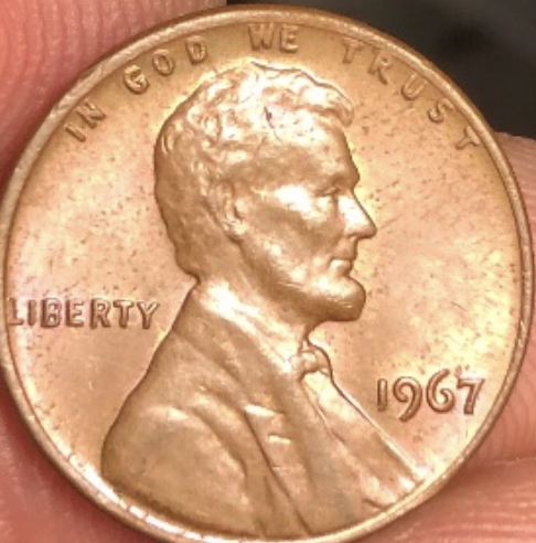 Box-Of-Lincoln-Cents-Found-In-A-Storage-Unit